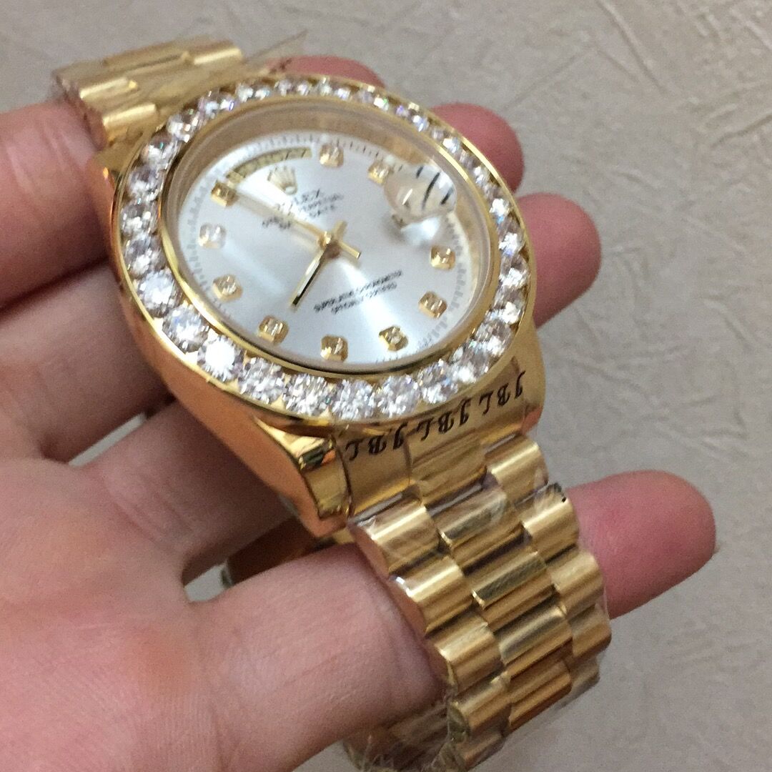 Rolex 40MM 18K Yellow Gold Diamond Watch - 