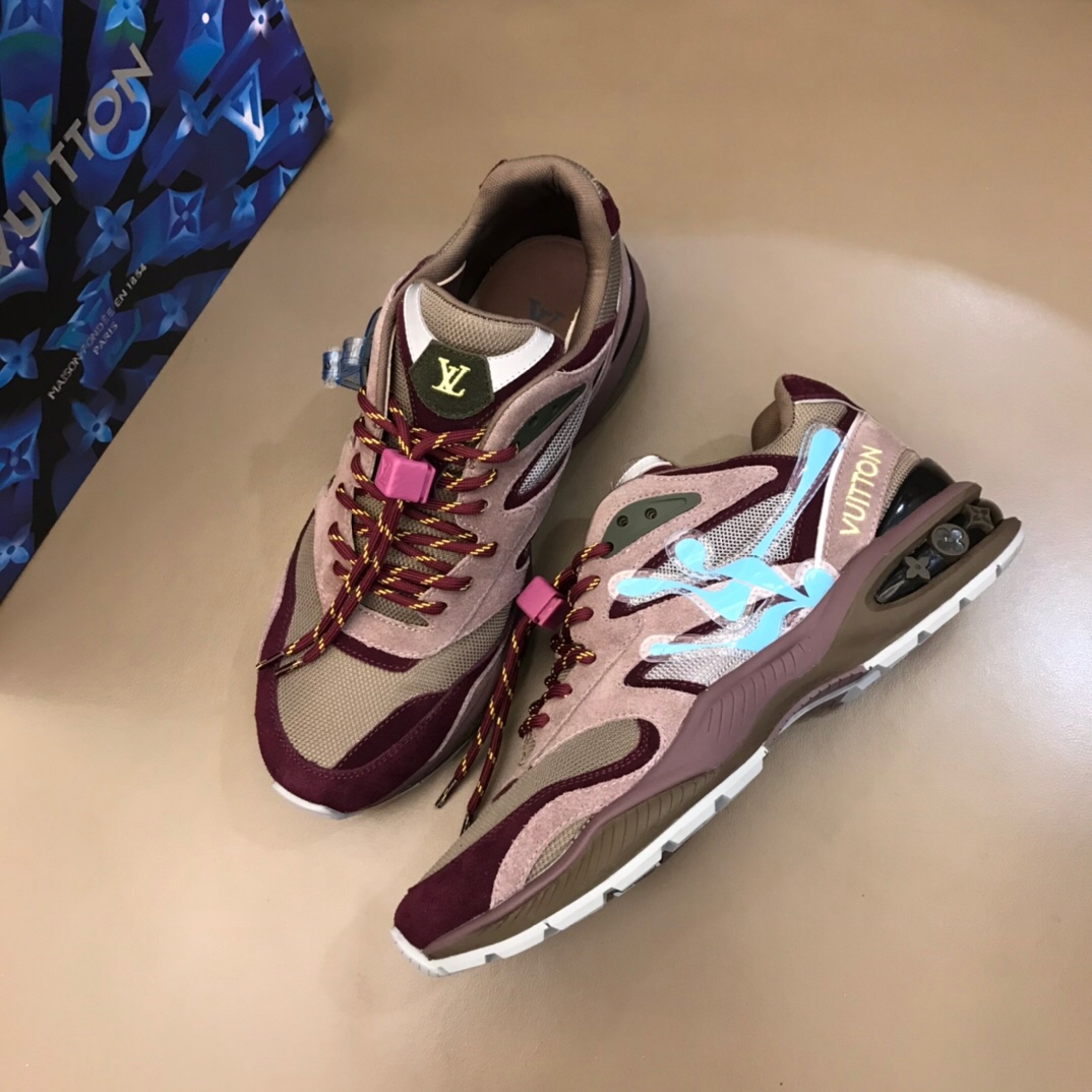 Louis Vuitton Men's Sneaker  - 