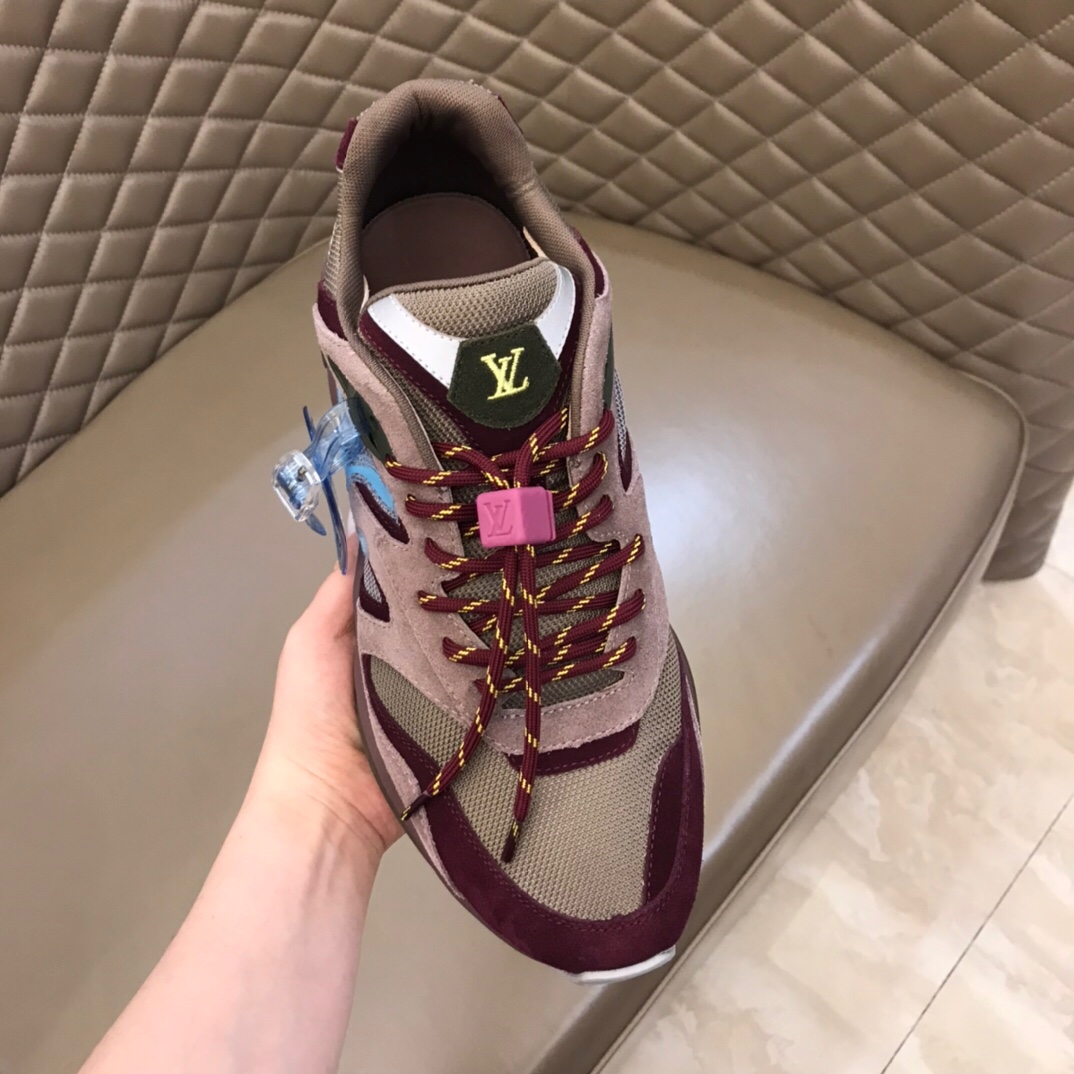 Louis Vuitton Men's Sneaker  - 