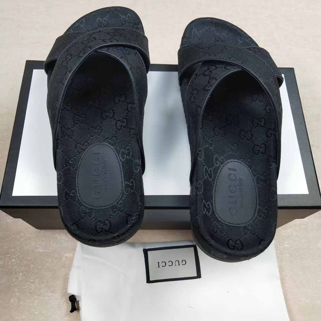 Gucci Men's GG Slide Sandal - 