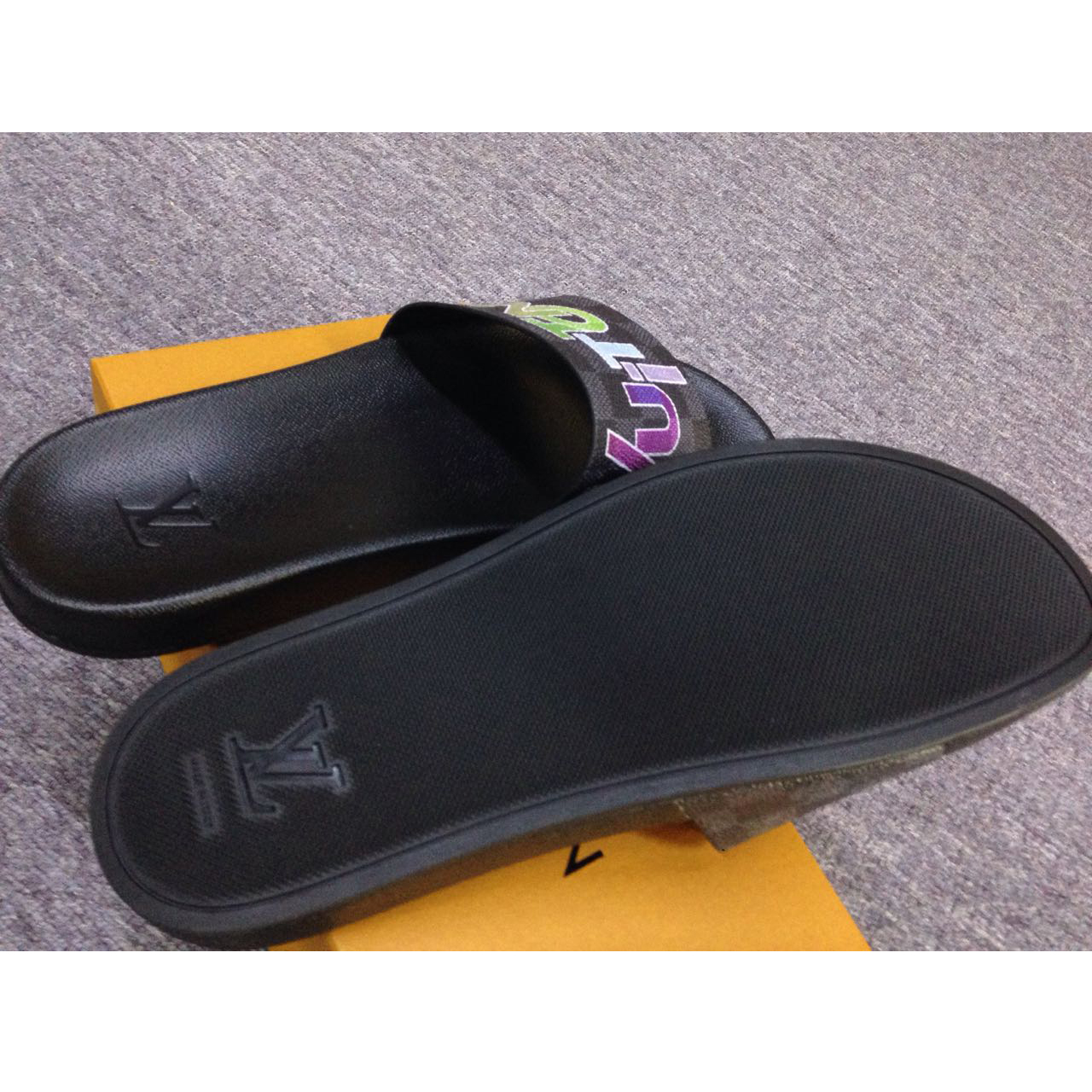 Louis Vuitton Waterfront Mule - 