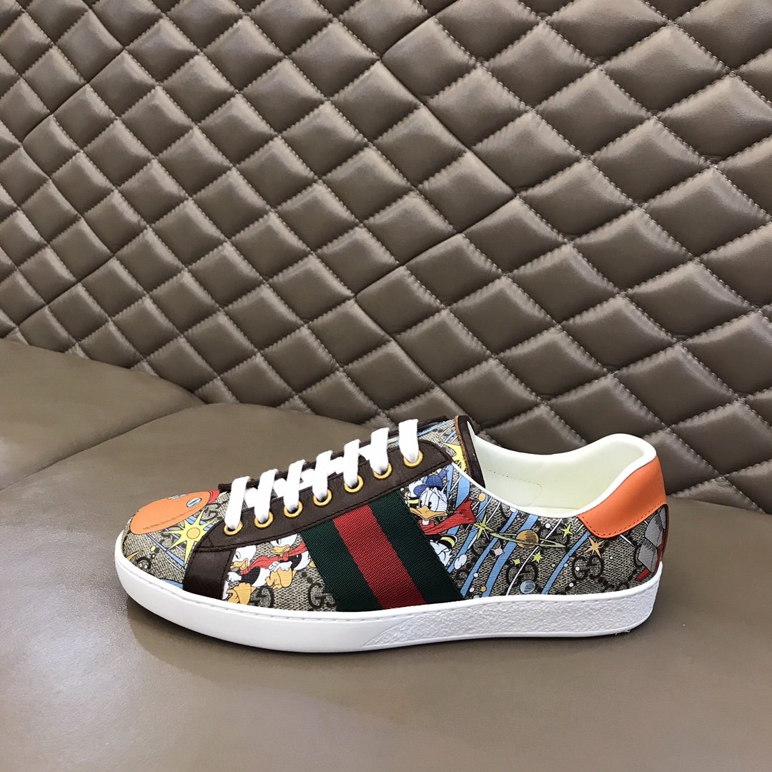 Gucci Disney Donald Duck Ace Sneaker - 