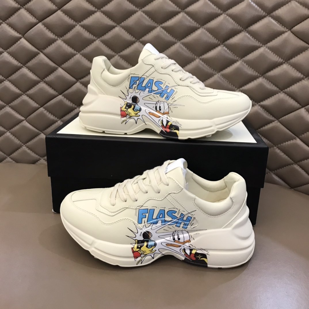 Gucci Disney Donald Duck Print Sneaker - 