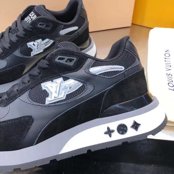 Louis Vuitton Trainer Sneaker(Upon UK Size) - 