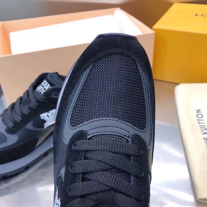 Louis Vuitton Trainer Sneaker(Upon UK Size) - 