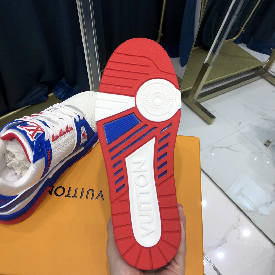 Louis Vuitton Trainer Sneaker - 