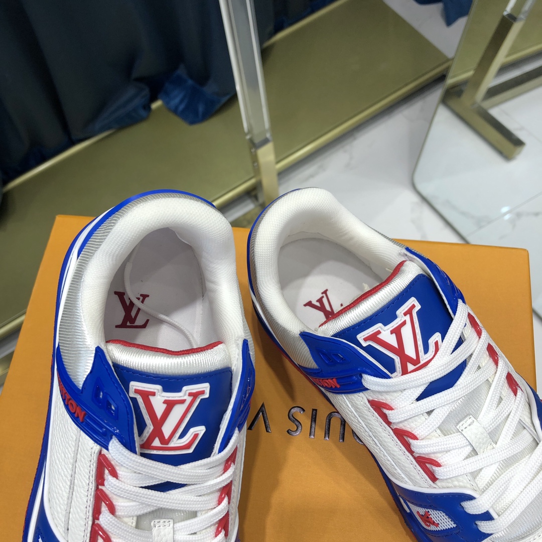 Louis Vuitton Trainer Sneaker - 