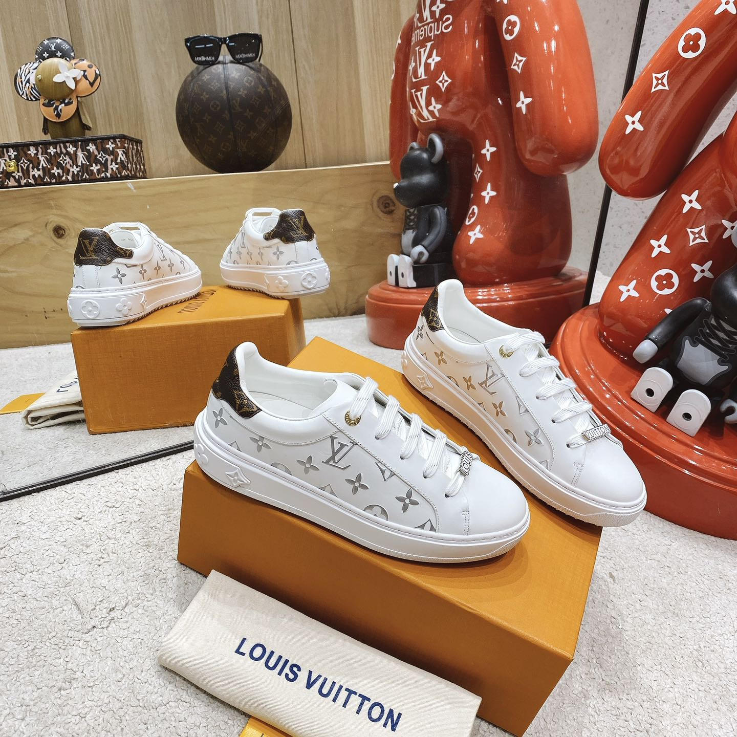 Louis Vuitton Time Out Sneaker  - 