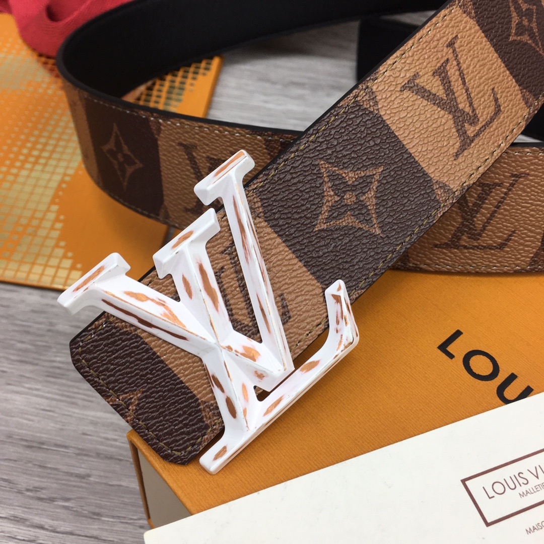 Louis Vuitton Squared LV 40mm Belt - 