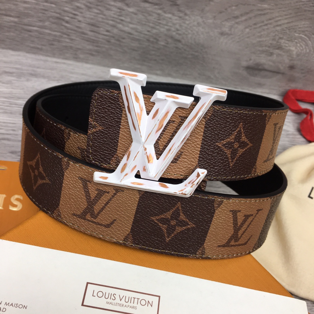 Louis Vuitton Squared LV 40mm Belt - 