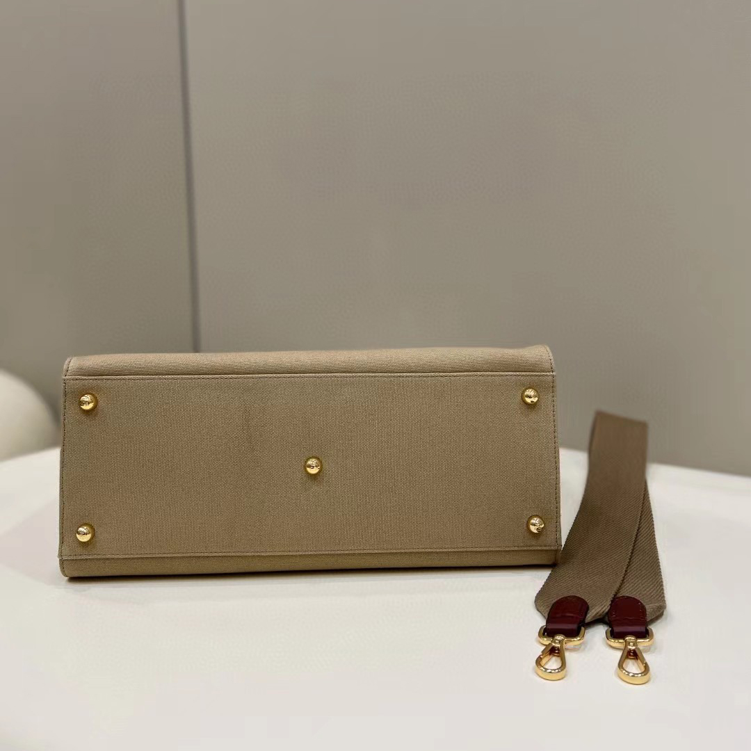 Fendi Sunshine Medium Beige Canvas Bag(35-31-17cm) - 
