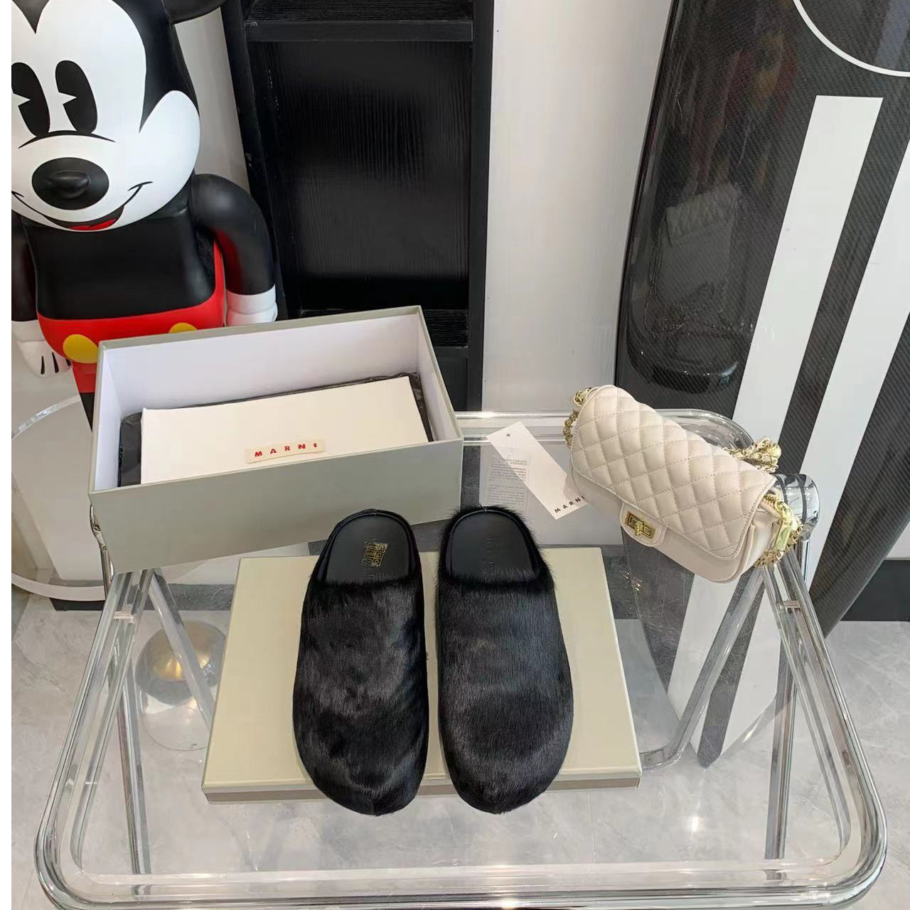 Marni Fussbett Slip-On Flat Mules - 