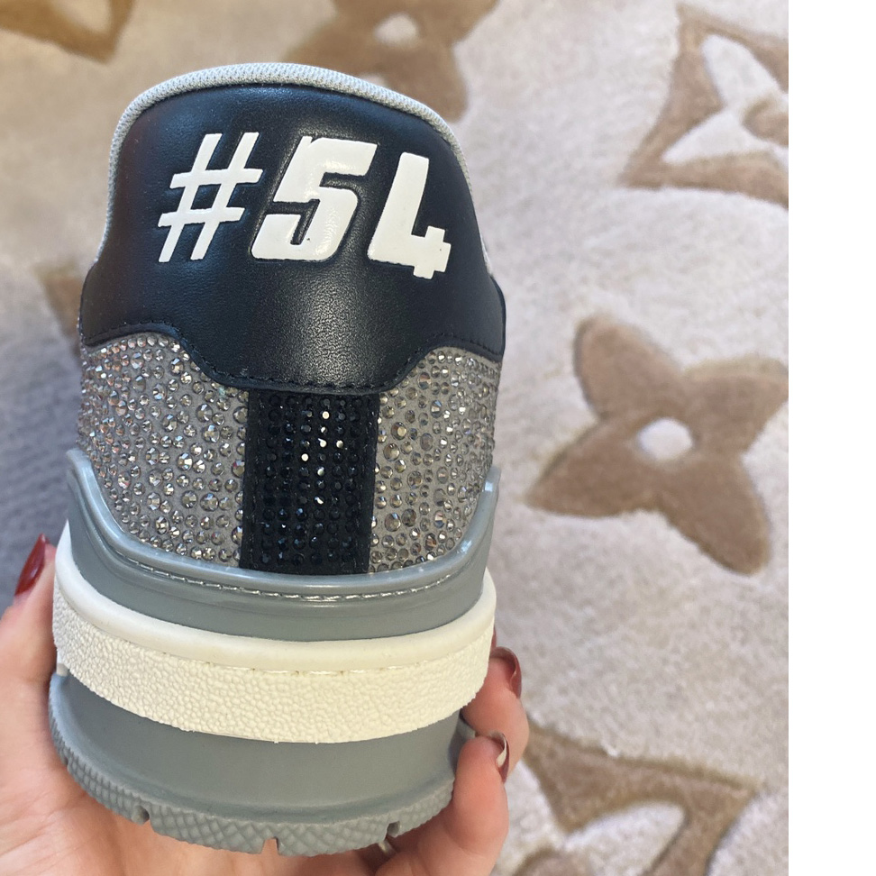 Louis Vuitton LV  Trainers   1AA6PT(upon uk size) - DesignerGu