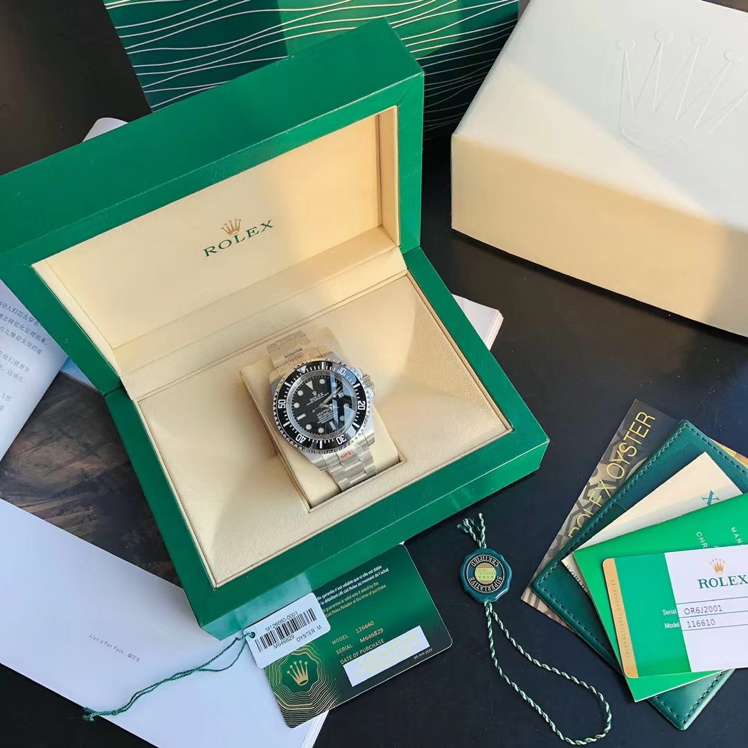 Rolex  Watch    - 