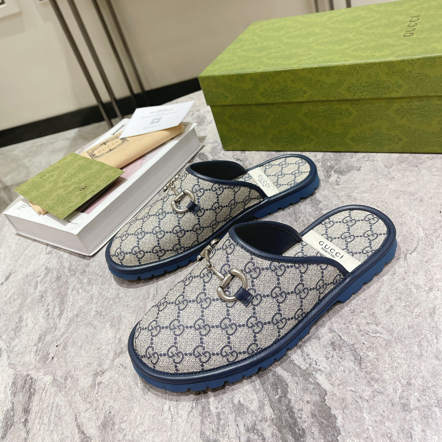 Gucci Men's Slipper With Horsebit - DesignerGu