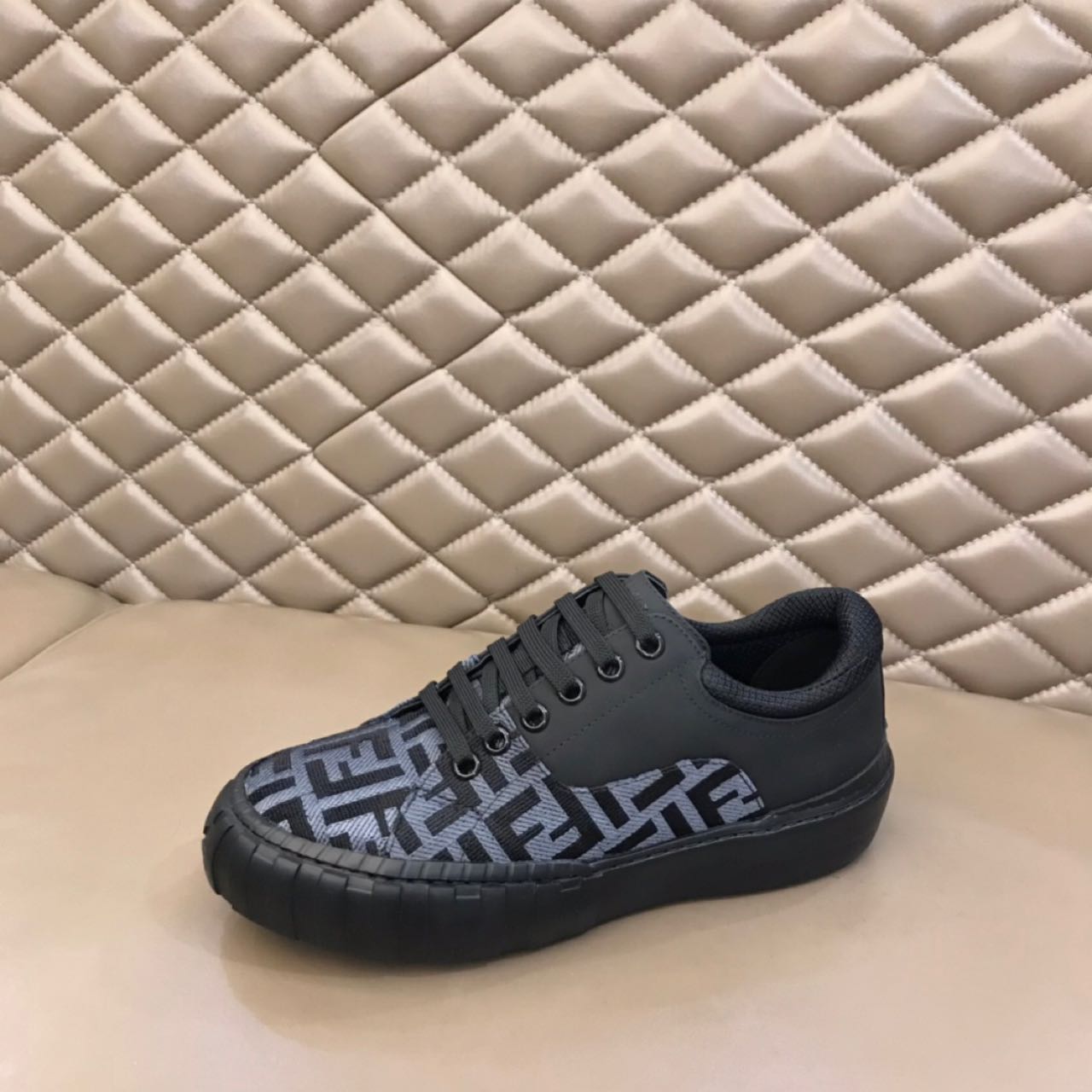 Fendi Force Black fabric low-Tops Sneakers - 