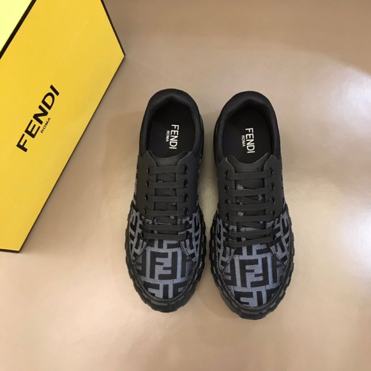 Fendi Force Black fabric low-Tops Sneakers - 