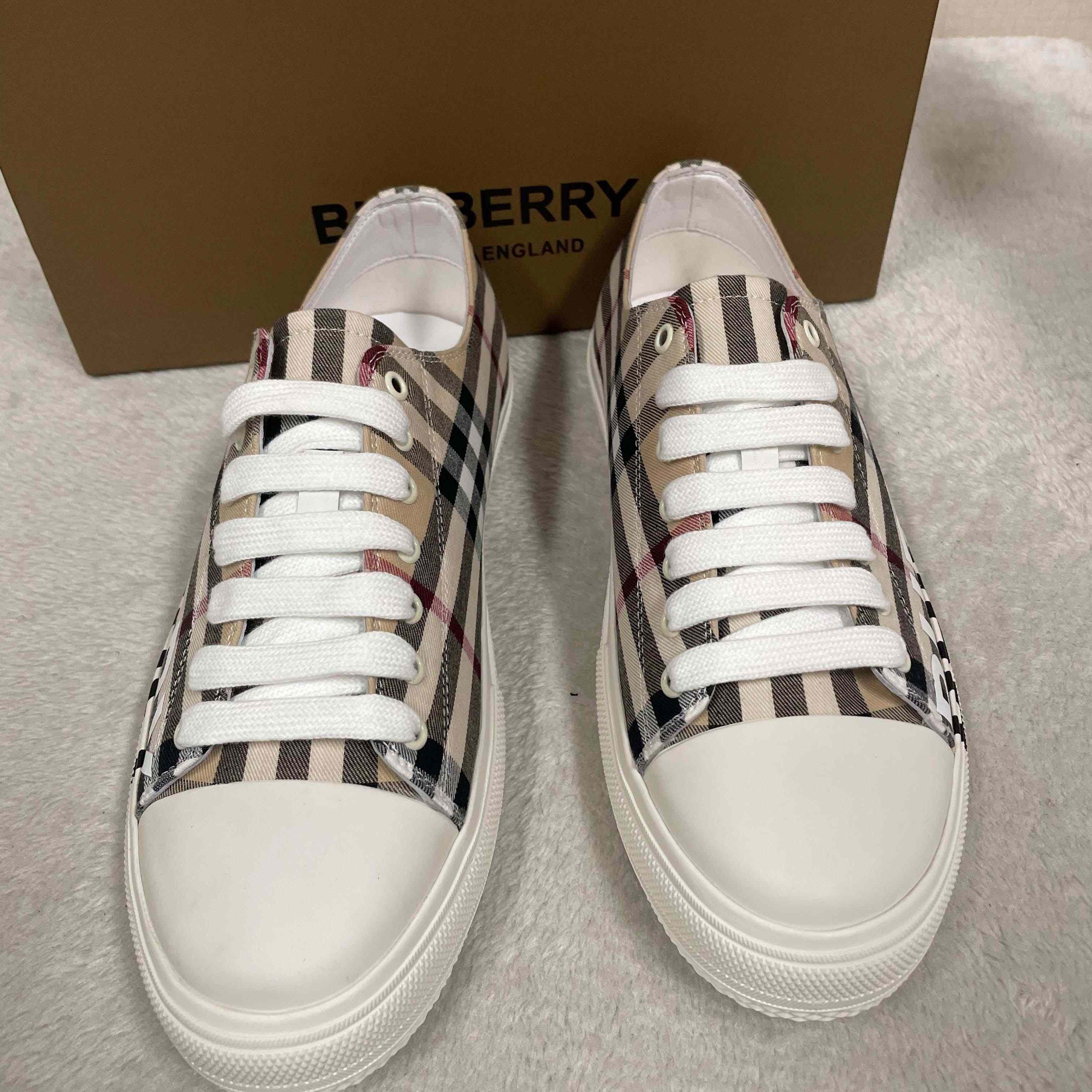 Burberry Logo Print Vintage Check Cotton Sneakers - DesignerGu