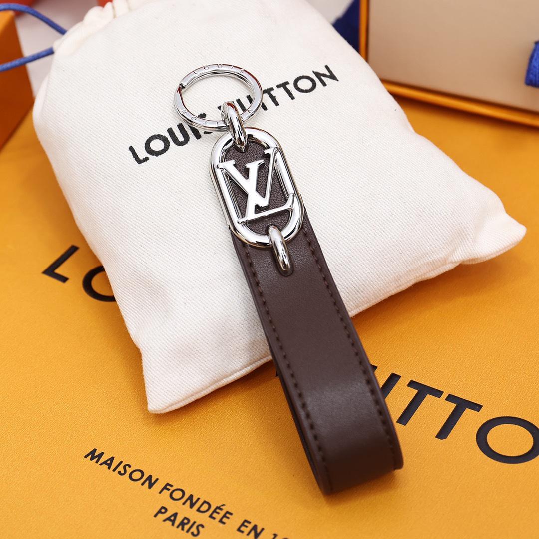 Louis Vuitton LV Link Dragonne     M00826 - DesignerGu