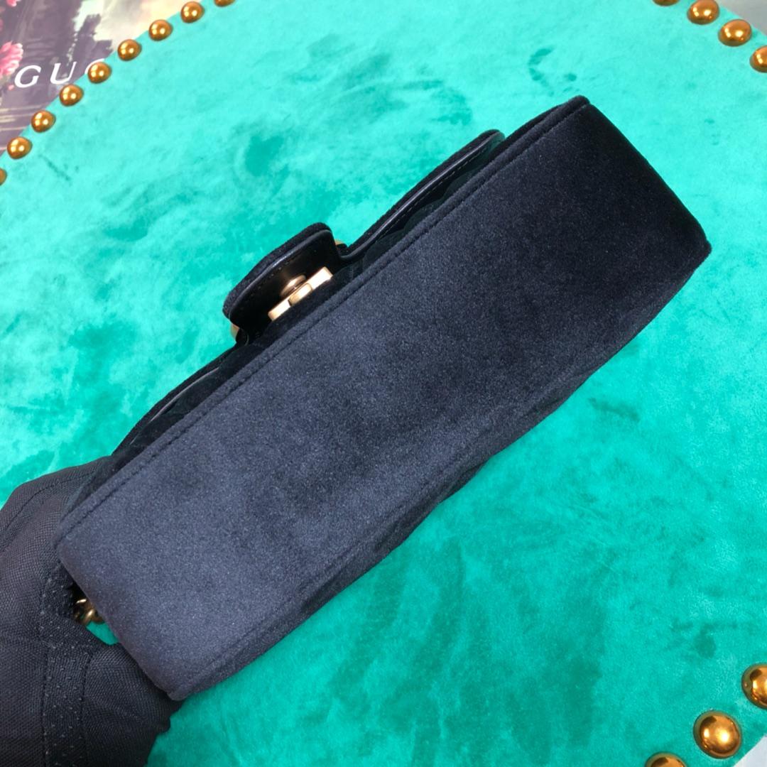 Gucci GG Marmont Mini Shoulder Bag(22-13-6cm) - 