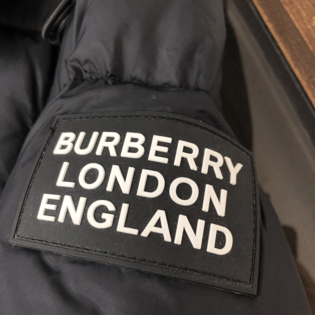 Burberry Hooded Quilted Nylon Down Jacket With Detachable Sleeves - 