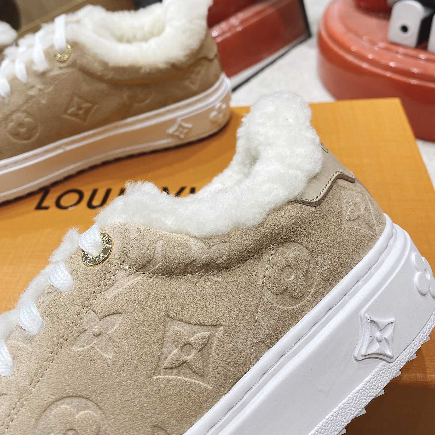 Louis Vuitton Time Out Sneakers - 