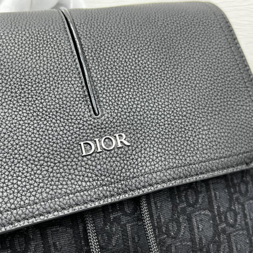 Dior Motion Backpack (31-38-11cm)   - 