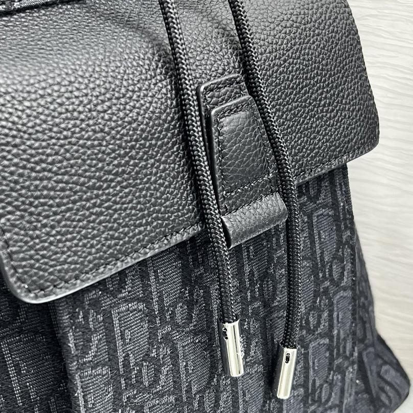 Dior Motion Backpack (31-38-11cm)   - 