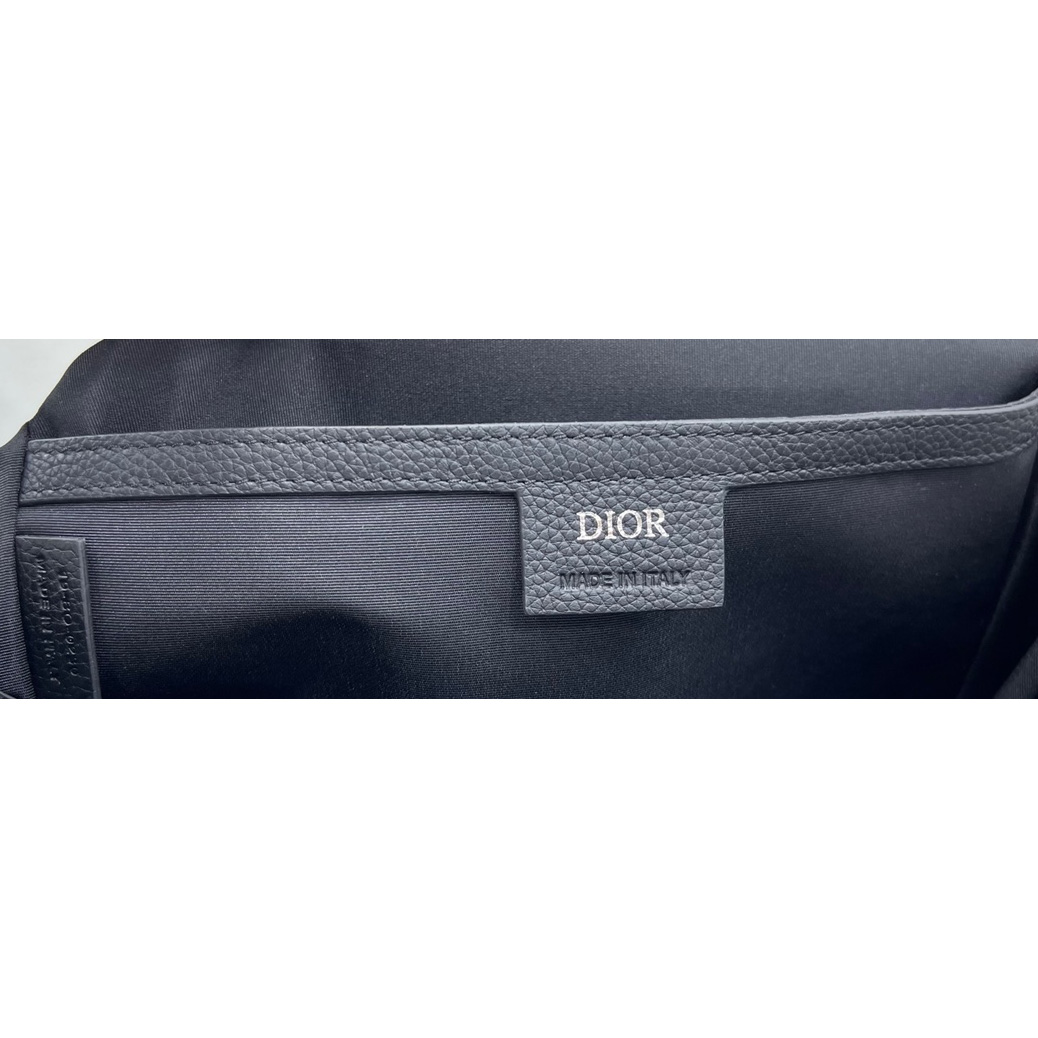 Dior Motion Backpack (31-38-11cm)   - 