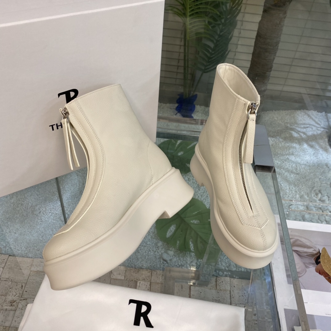 The Row Zipped Boot 1 In Leather - DesignerGu