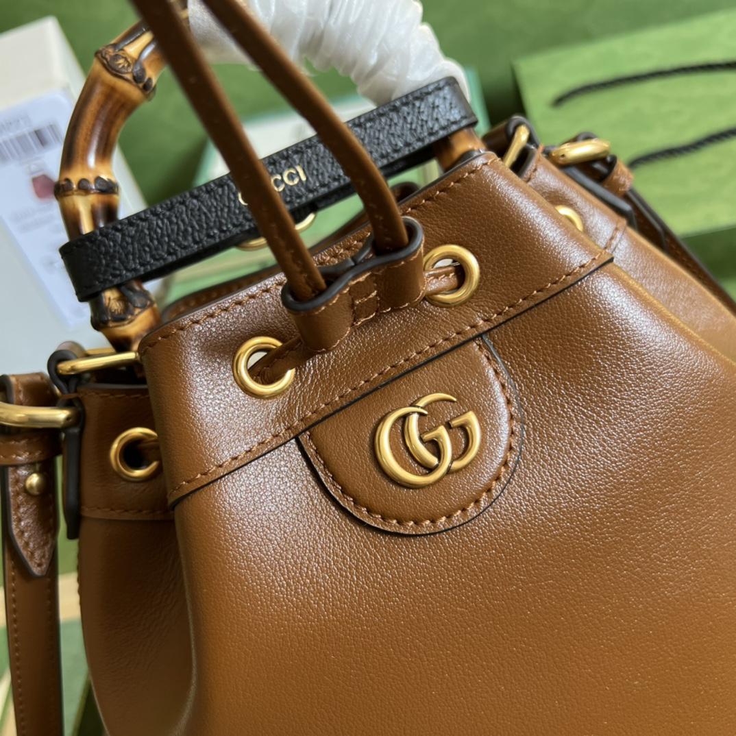 Gucci Diana Small Bucket Bag (23.5-38-10.5cm) - 