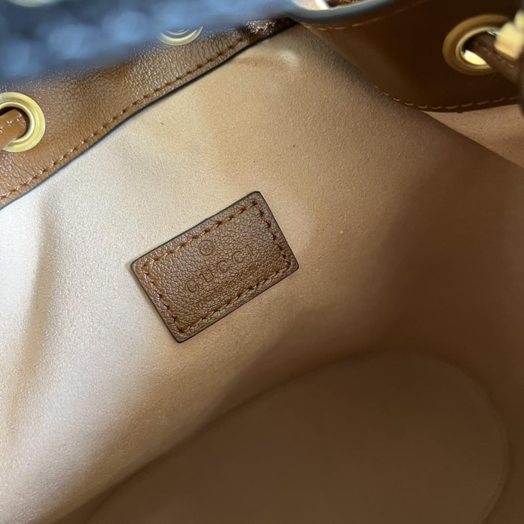 Gucci Diana Small Bucket Bag (23.5-38-10.5cm) - 