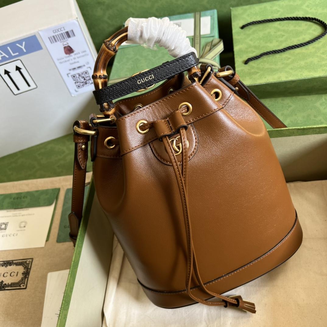 Gucci Diana Small Bucket Bag (23.5-38-10.5cm) - 