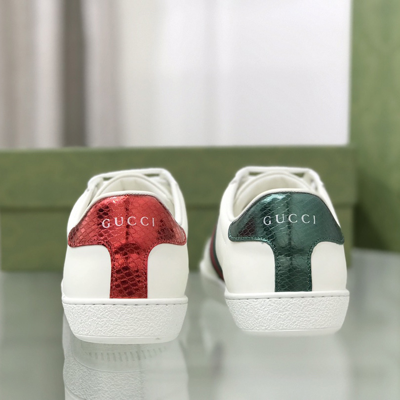 Gucci Ace Sneaker With Bee - 