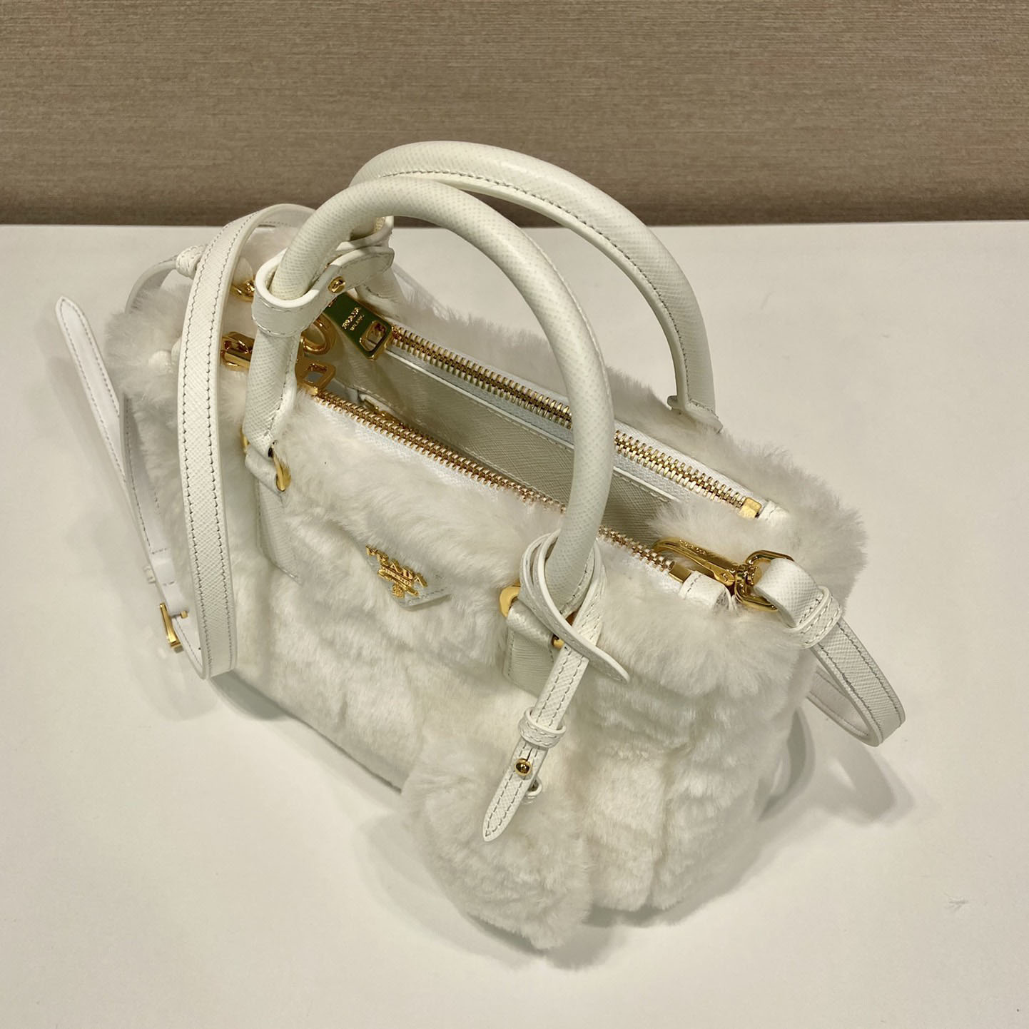 Prada Galleria Shearling Mini-Bag - 