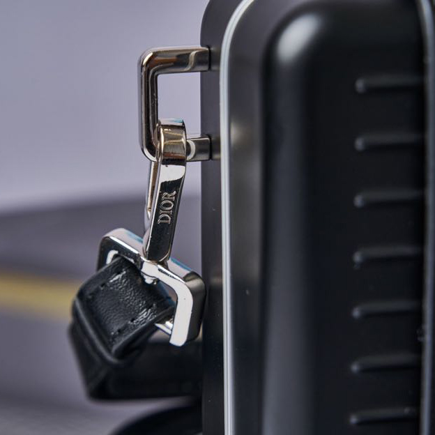 Dior And Rimowa Personal Pouch - DesignerGu