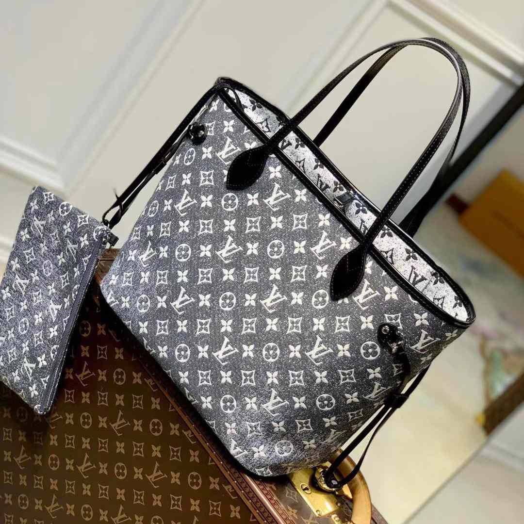 Louis VuittonNeverfull MM Tote Bag (31-28-14cm)   M21465 - 
