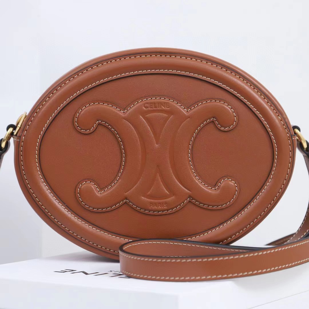 Celine Oval Bag Cuir Triomphe In Smooth Calfskin Tan - 