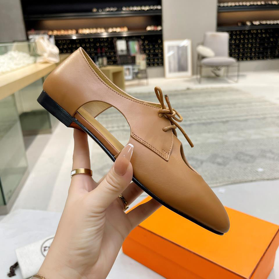 Hermes Lace-Up Shoes - 