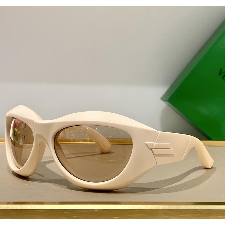 Bottega Veneta Sunglasses   BV1087S - DesignerGu