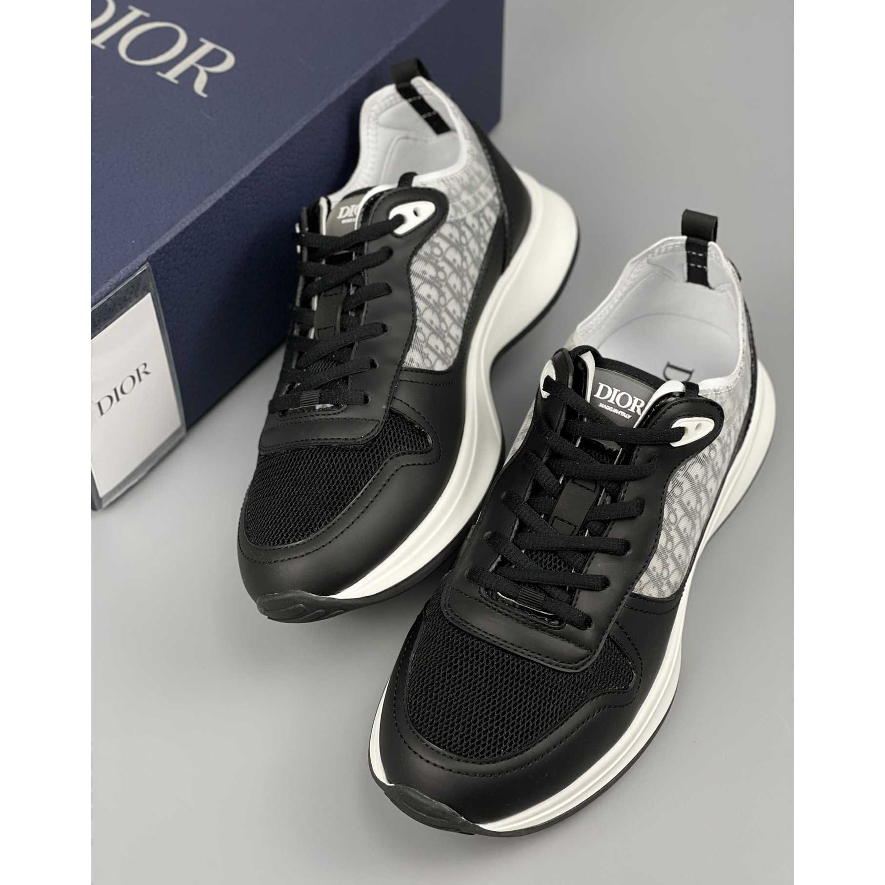Dior B25 Runner Sneaker - 