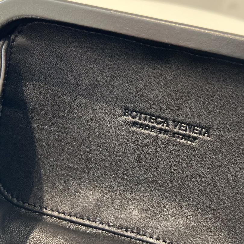 Bottega Veneta Knot On Strap - 