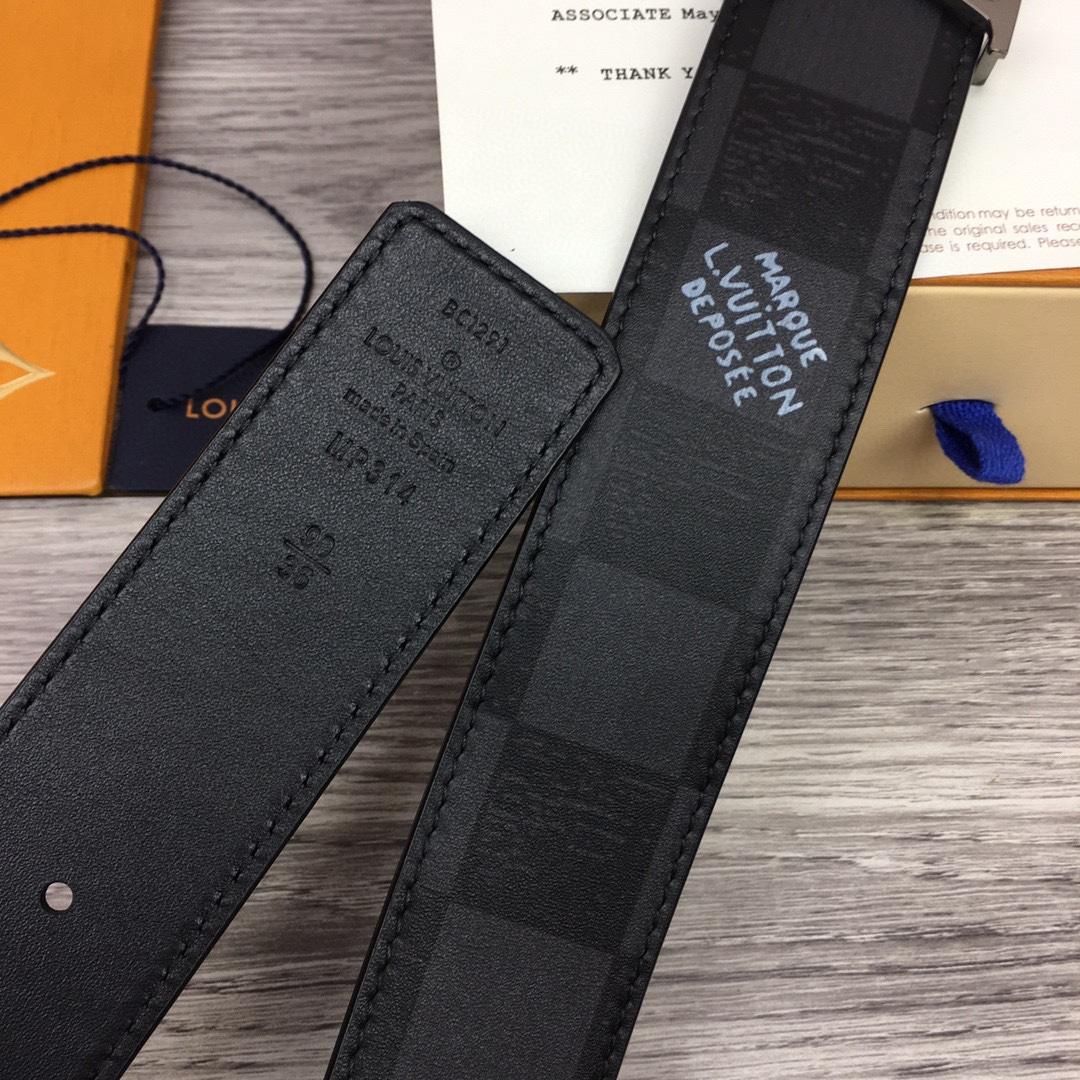 Louis Vuitton Reversible Belt  40mm - 