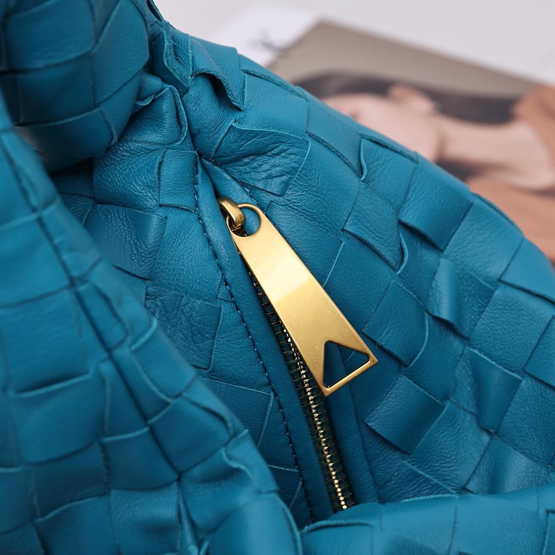 Bottega Veneta Mini Jodie - DesignerGu