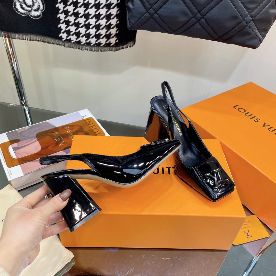 Louis Vuitton Shake Slingback Pump      1AB09C - 
