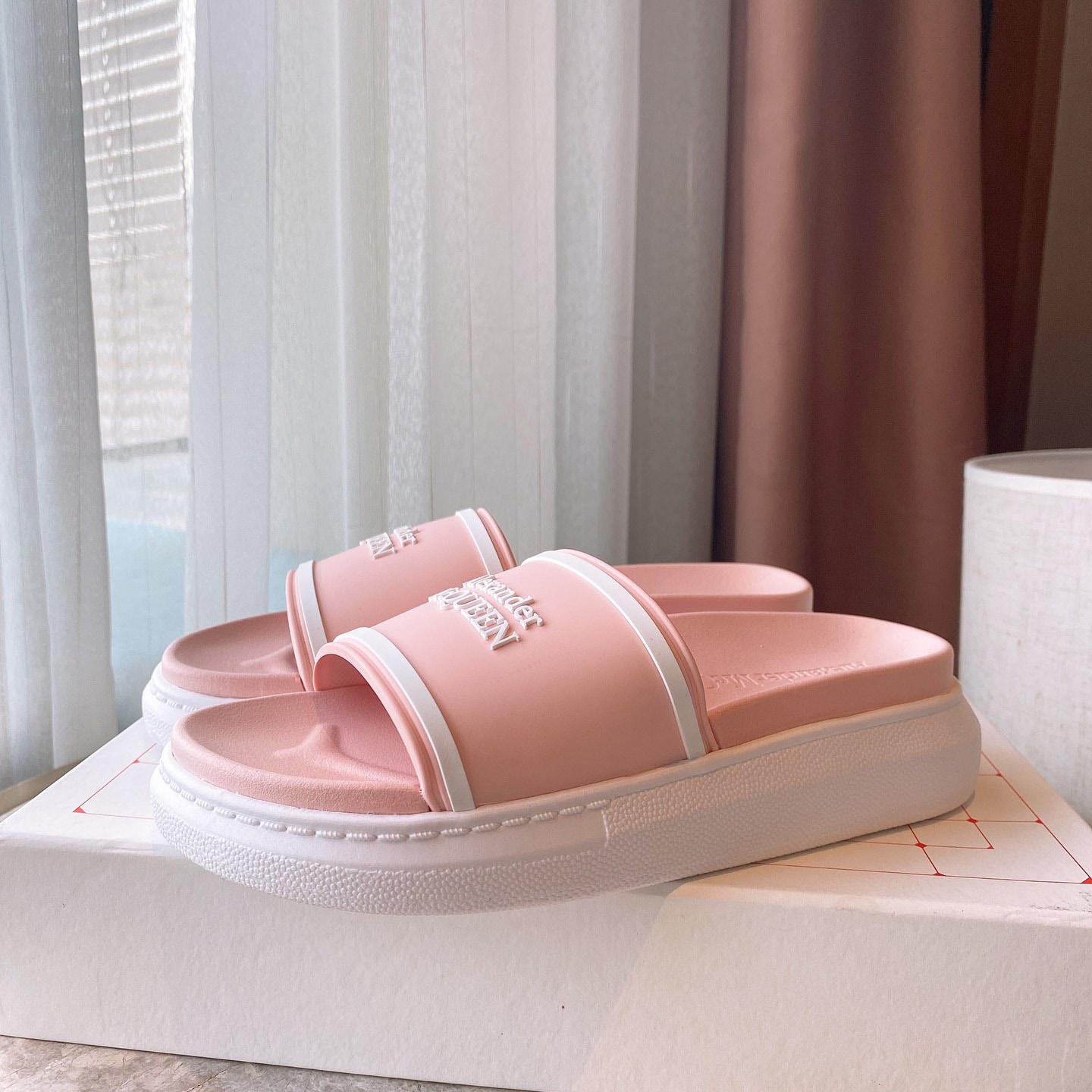 Alexander Mqueen Oversized Hybrid Signature Slide  - DesignerGu