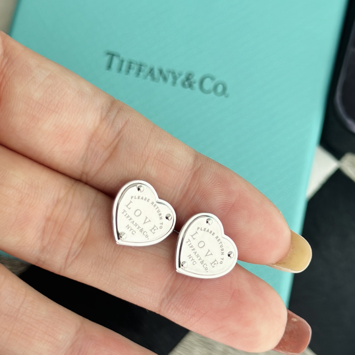 Tiffany&CO Heart Tag Earrings - 