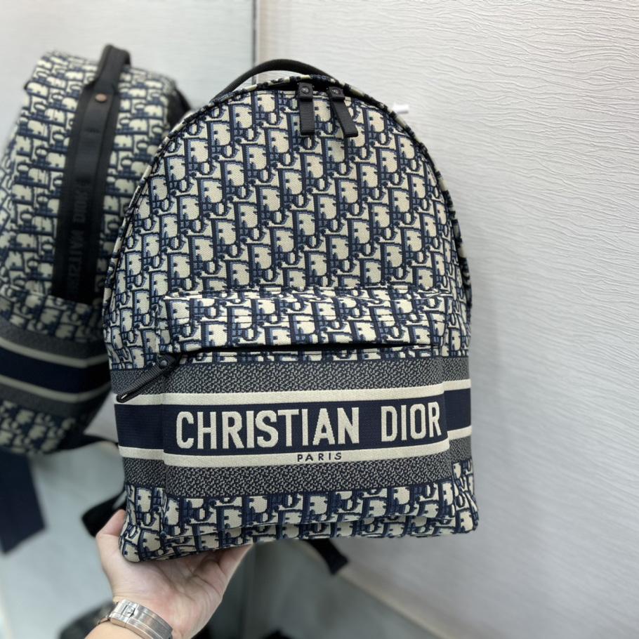 Dior Diortravel Backpack  - DesignerGu