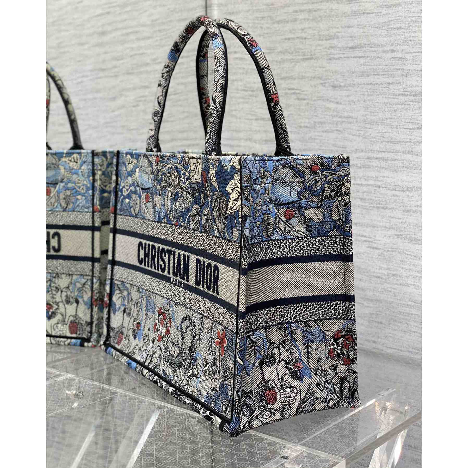 Dior Medium Dior Book Tote - 