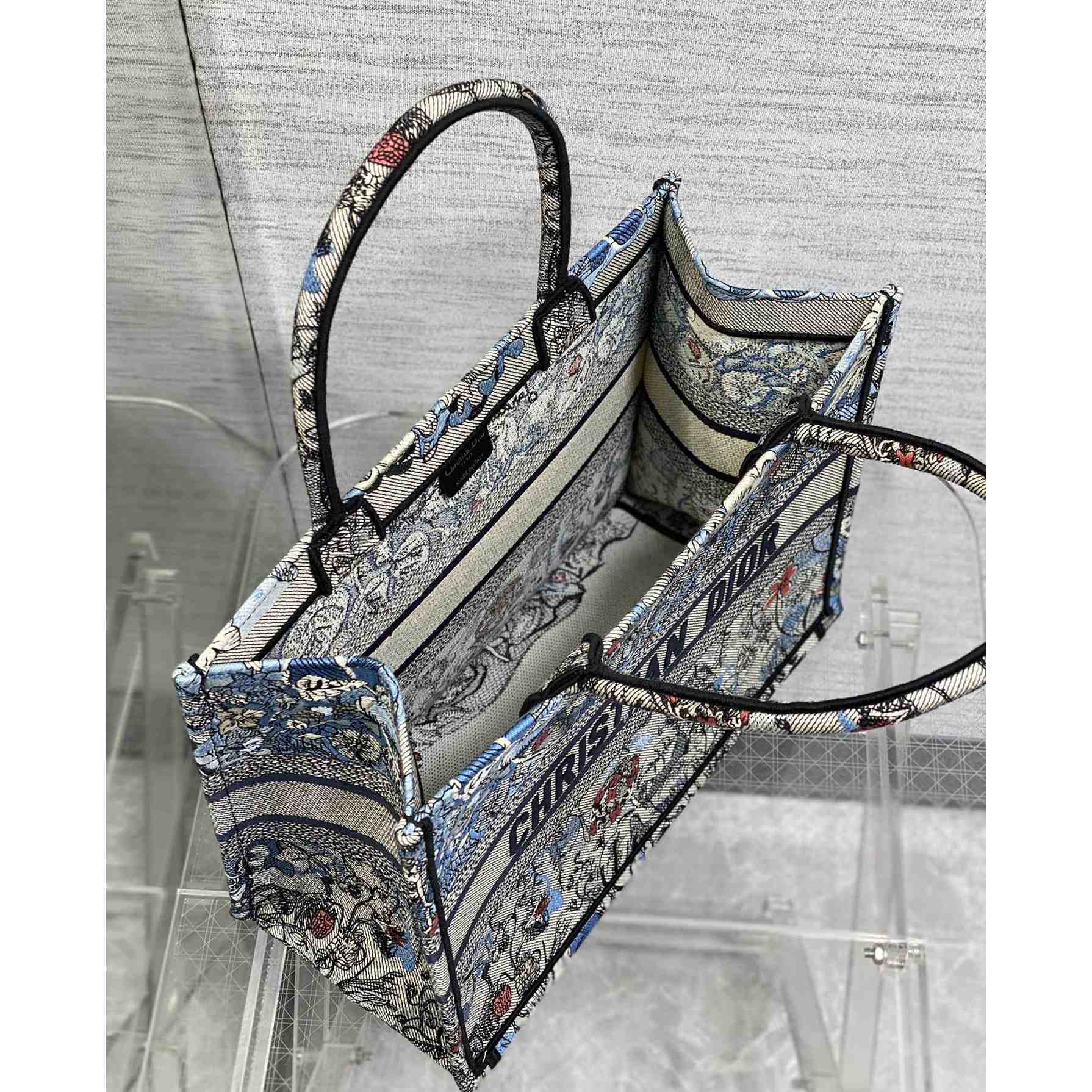 Dior Medium Dior Book Tote - 